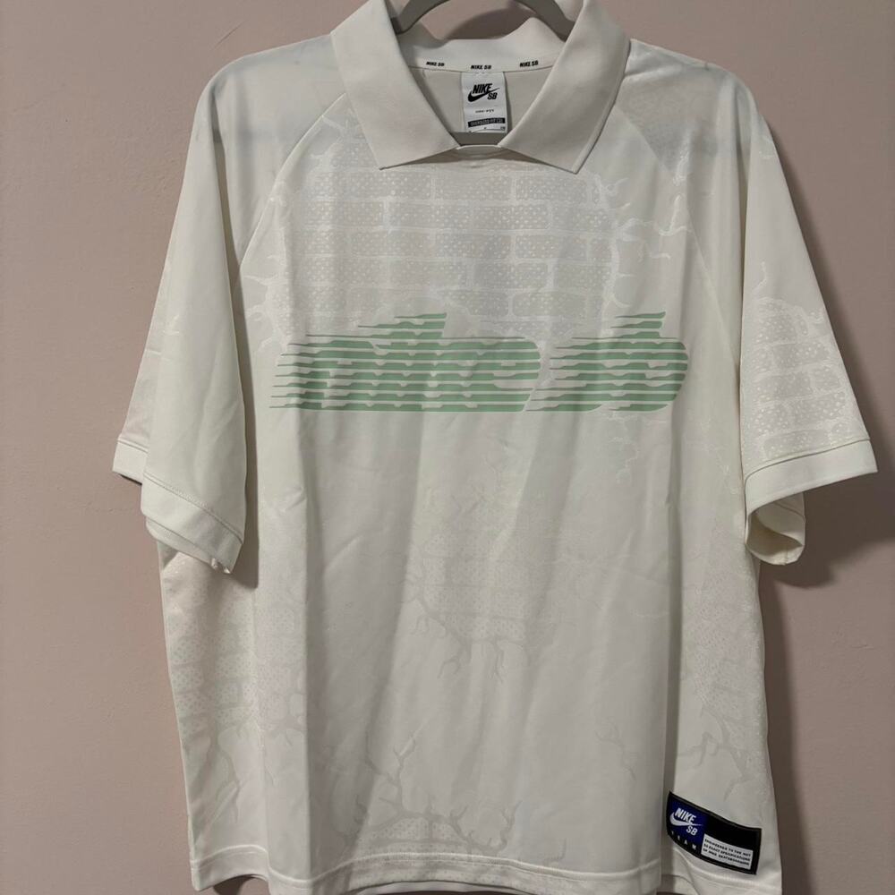 Nike sb white polo jersey